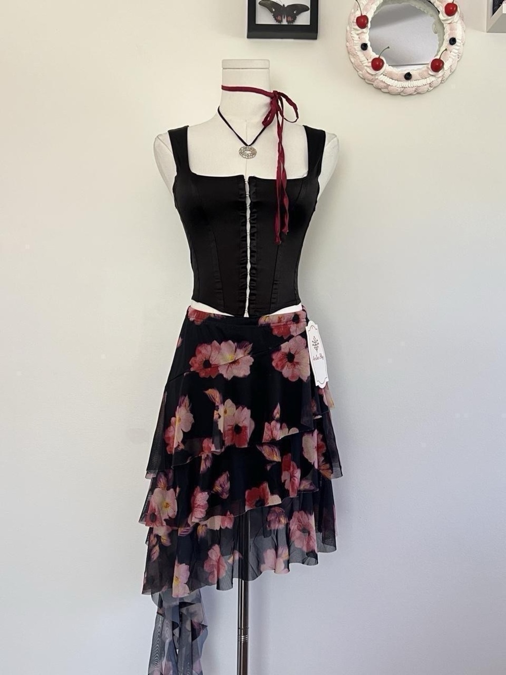 Amber Sky Floral Asymmetrical Skirt in Black & Pink Small NWT